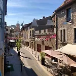 Au Pied De La Cite Apartmán